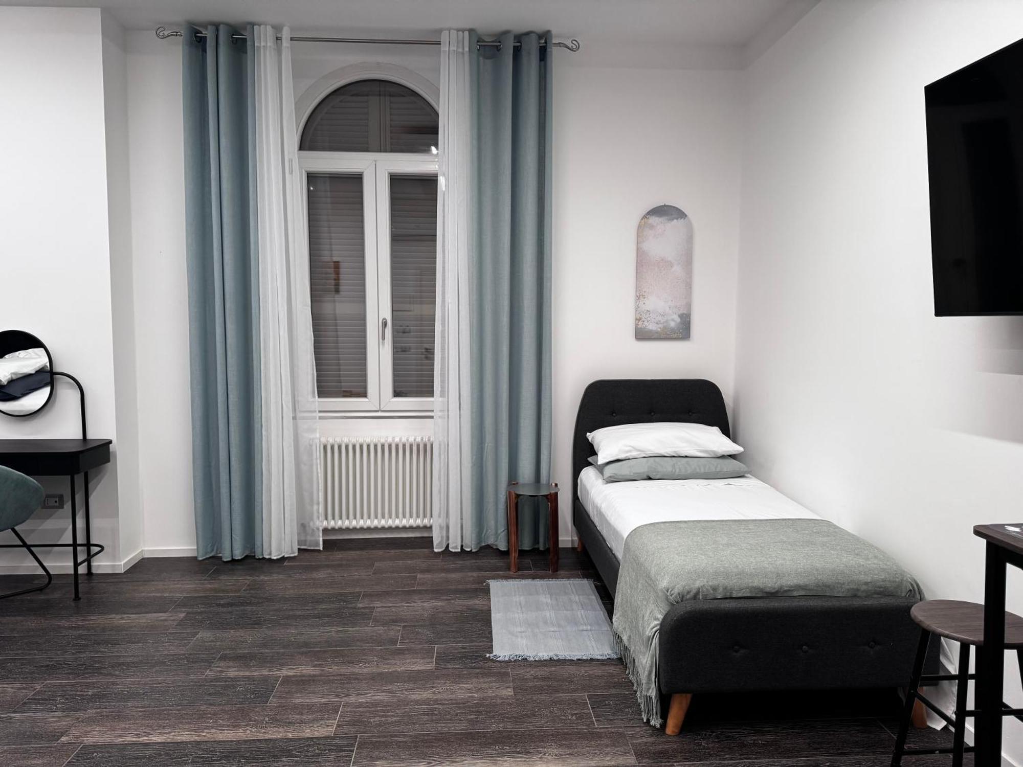 Residenze 'Il Conte' Hotell Pescara Exteriör bild